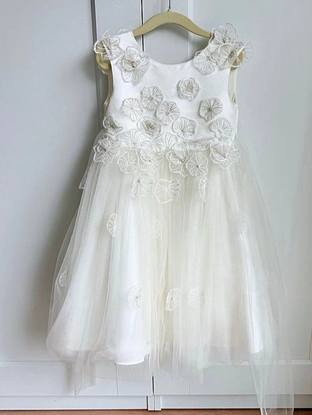 Anthropologie Princess Daliana Emmie Floral Tulle Flower Girl Dress Size 2